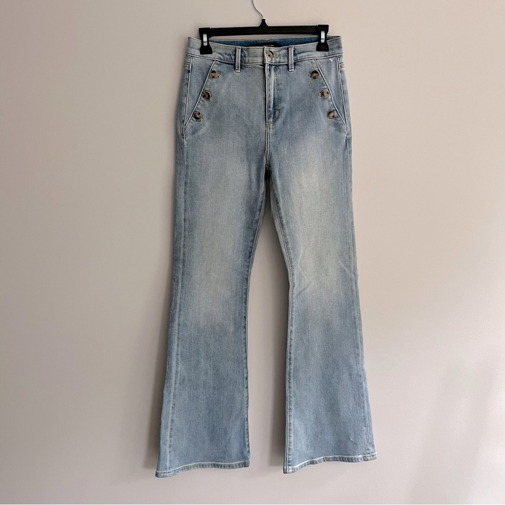 Ann Taylor Light Blue Flare Bottom Leg Jeans size 4